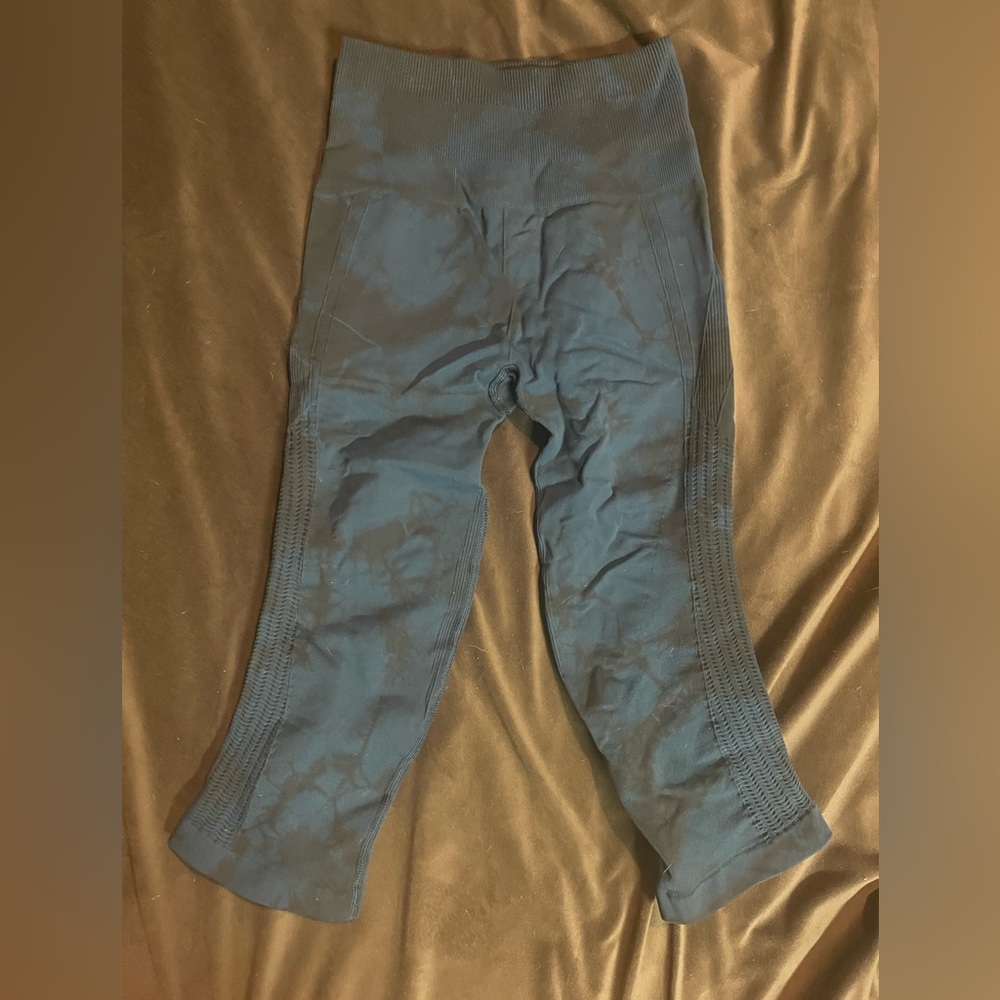 Lululemon seamless capris